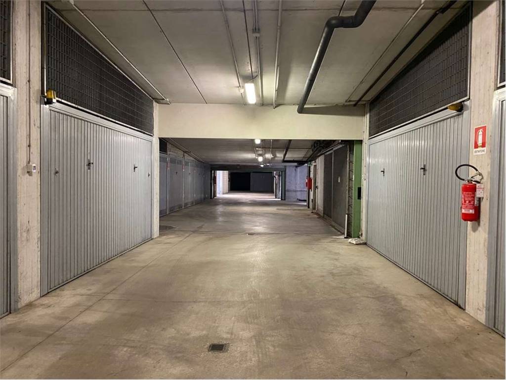 locale di sgombero in vendita a Padova in zona Porta Trento