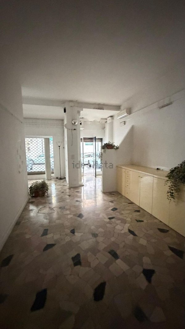 negozio in vendita a Padova in zona Centro Storico