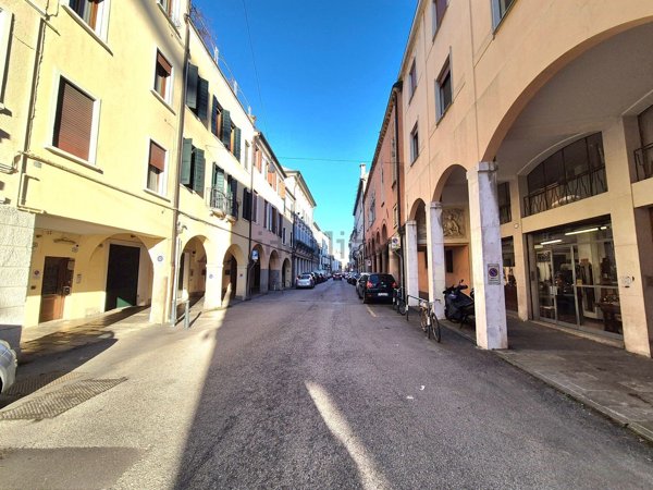 appartamento in vendita a Padova in zona Centro Storico