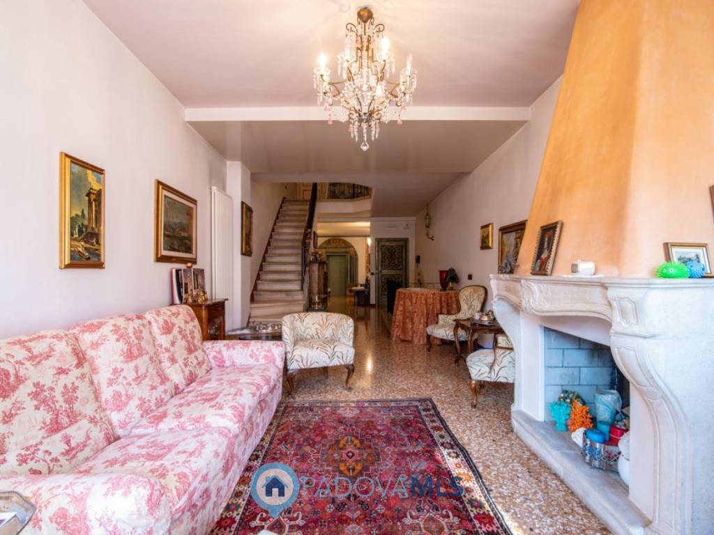casa indipendente in vendita a Padova in zona Savonarola