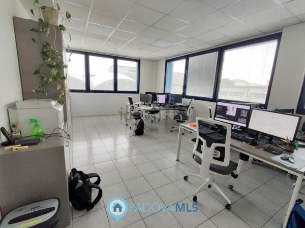 ufficio in vendita a Padova