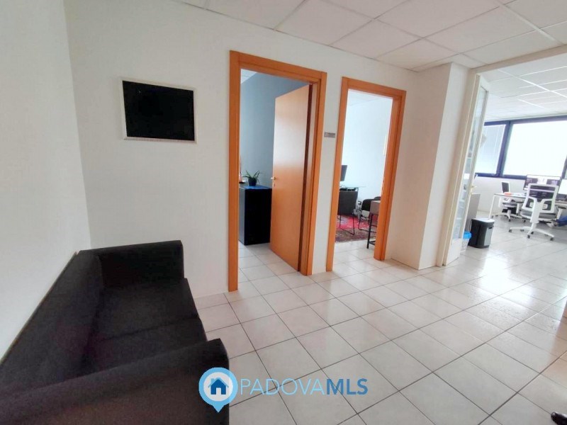 ufficio in vendita a Padova