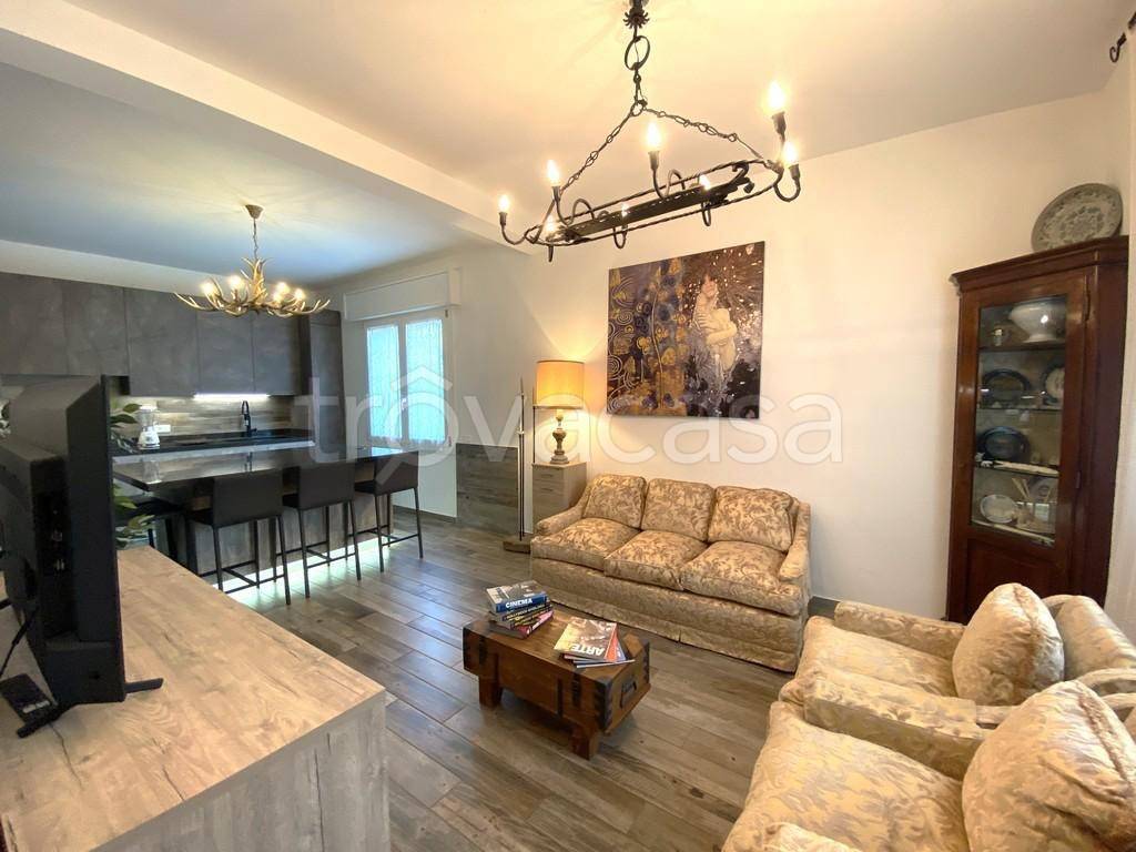 casa indipendente in vendita a Padova in zona Sant'Osvaldo / Santa Rita