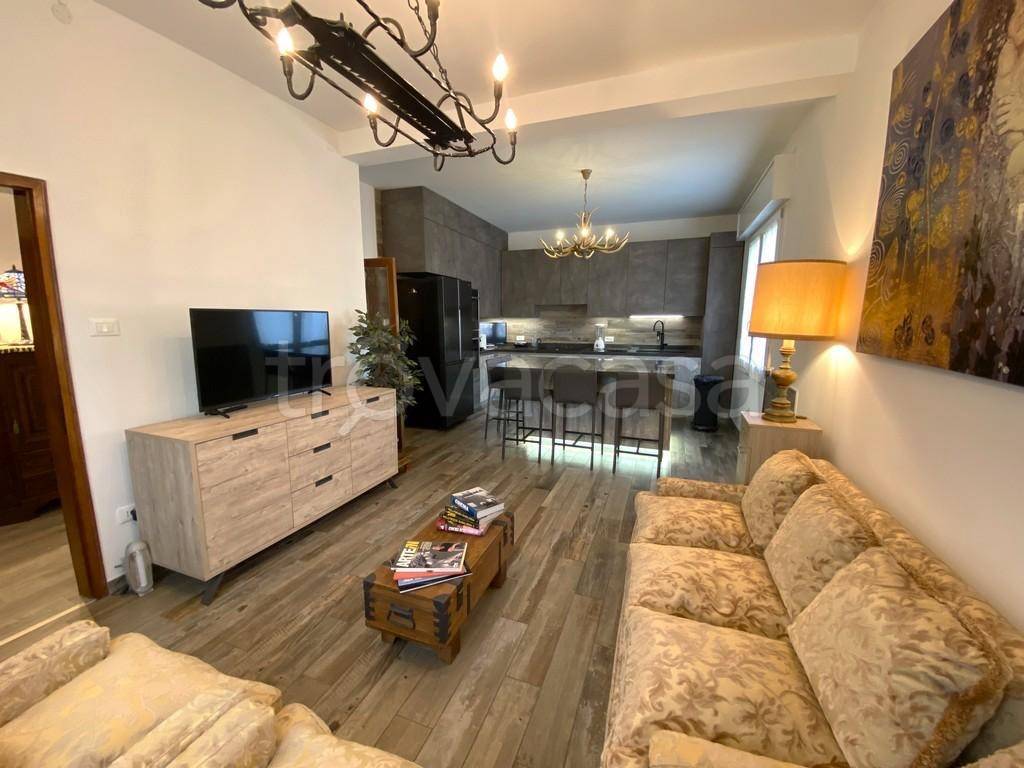 casa indipendente in vendita a Padova in zona Sant'Osvaldo / Santa Rita