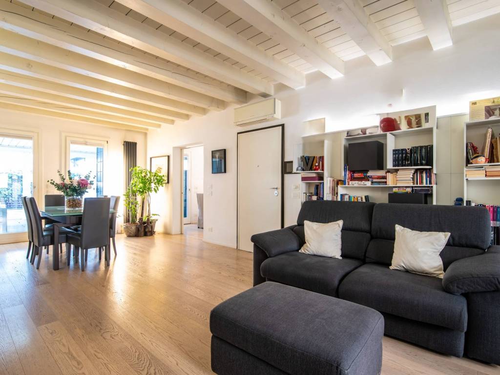 appartamento in vendita a Padova in zona Santa Croce