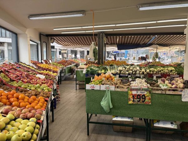 negozio in vendita a Padova