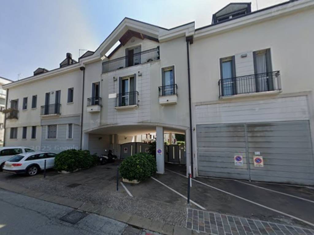 appartamento in vendita a Padova in zona Sant'Osvaldo / Santa Rita