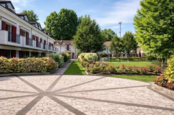 casa indipendente in vendita a Padova in zona Sant'Osvaldo / Santa Rita