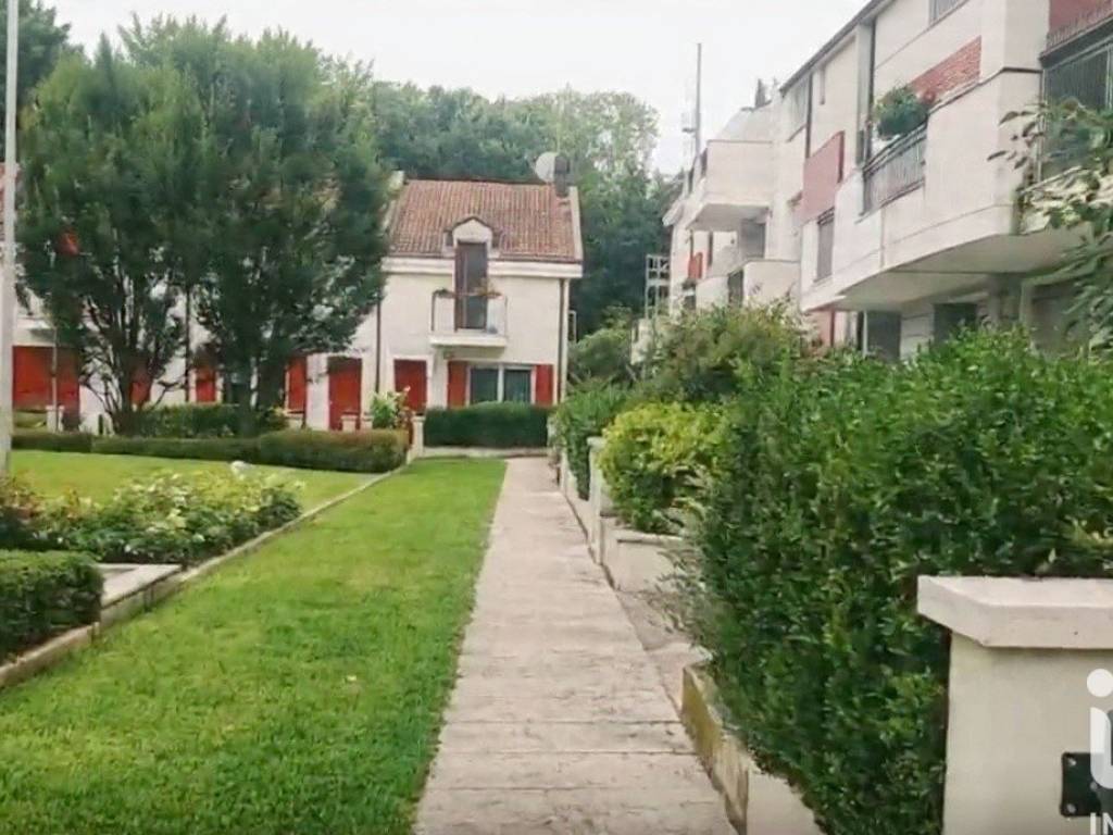 appartamento in vendita a Padova in zona Sant'Osvaldo / Santa Rita