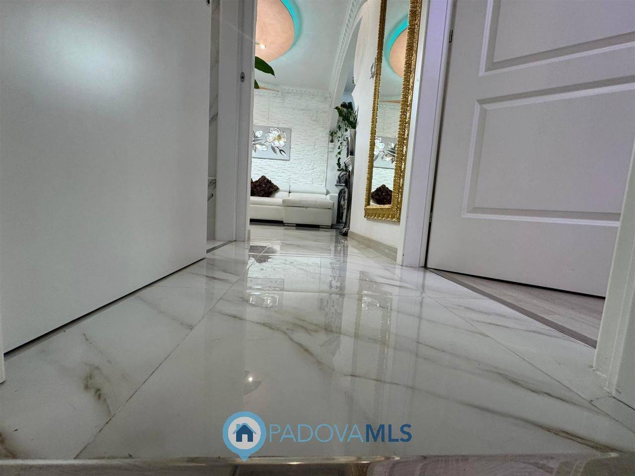 appartamento in vendita a Padova in zona Arcella