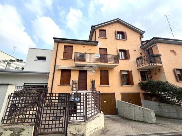 casa indipendente in vendita a Padova in zona Centro Storico
