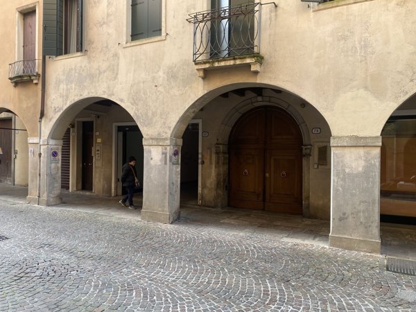 ufficio in vendita a Padova in zona Centro Storico