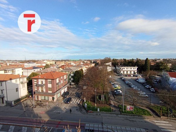 appartamento in vendita a Padova in zona Pontevigodarzere