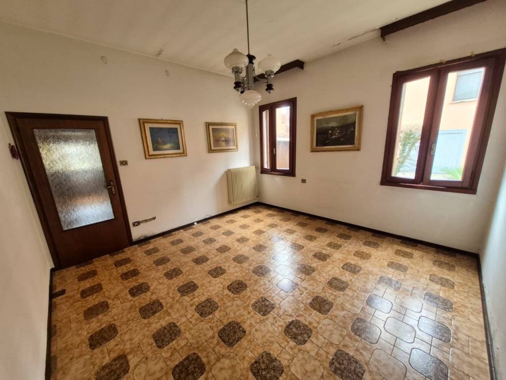 casa indipendente in vendita a Padova in zona Montà