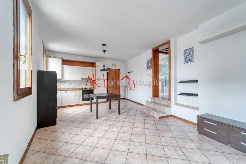 appartamento in vendita a Padova in zona Brentelle