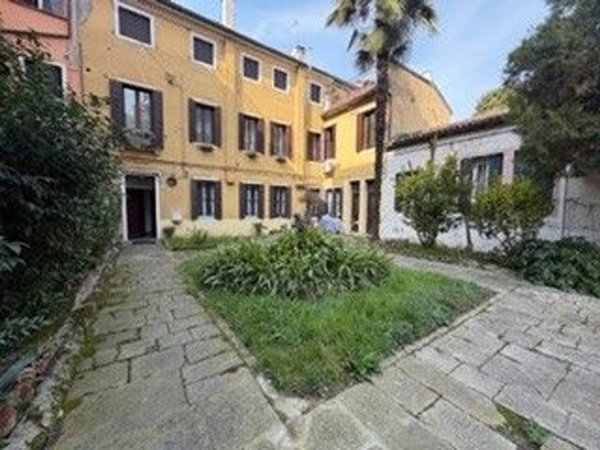 appartamento in vendita a Padova in zona Centro Storico