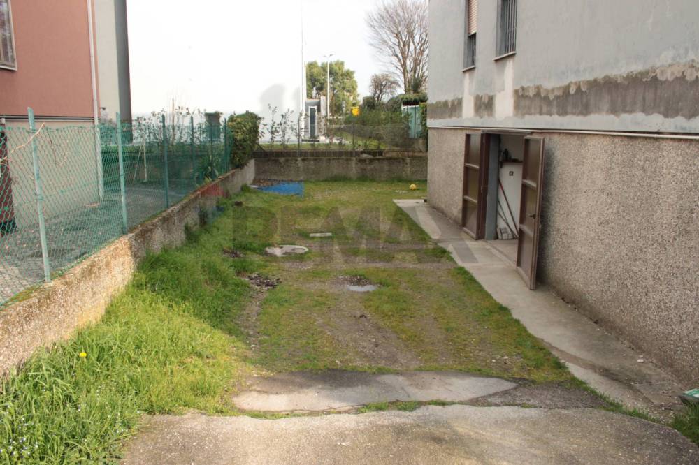locale di sgombero in vendita a Padova in zona San Carlo