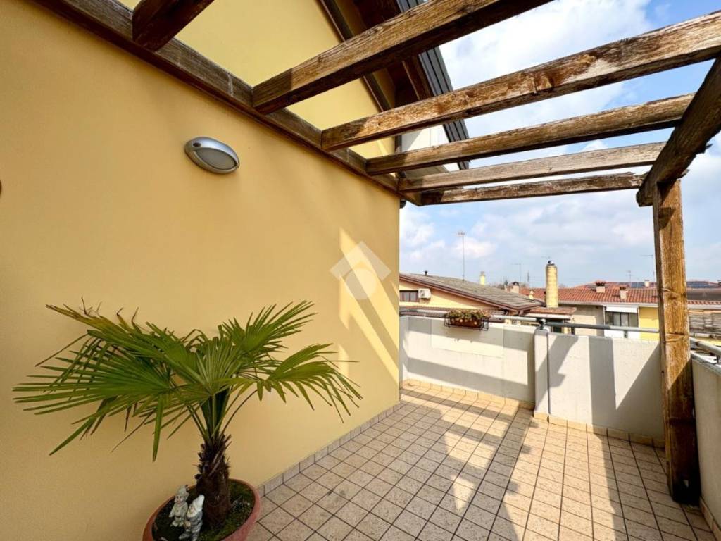 appartamento in vendita a Padova in zona Guizza