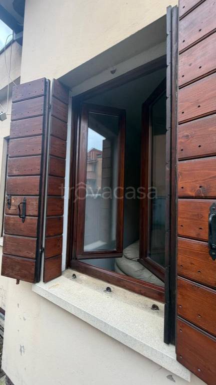 casa indipendente in vendita a Padova in zona Montà