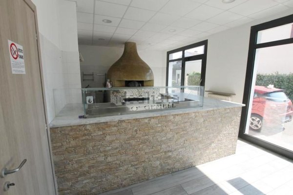 locale commerciale in vendita a Padova in zona San Giuseppe