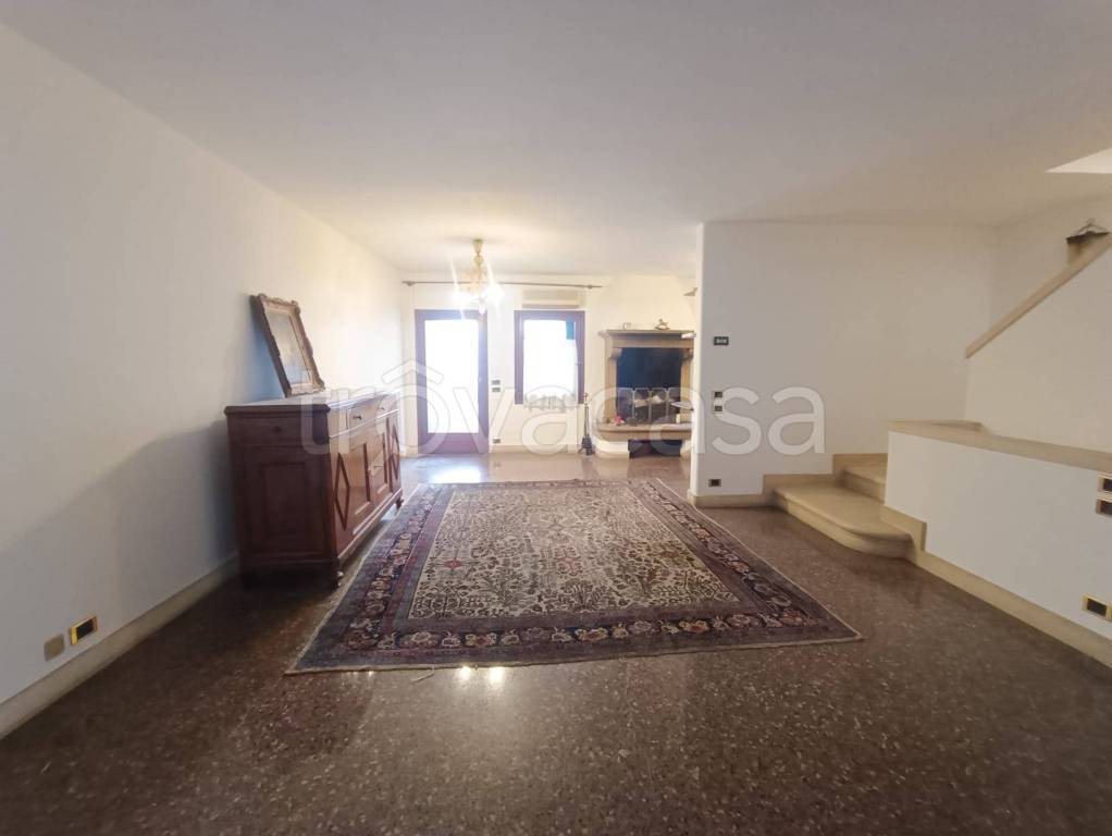 casa indipendente in vendita a Padova in zona Savonarola