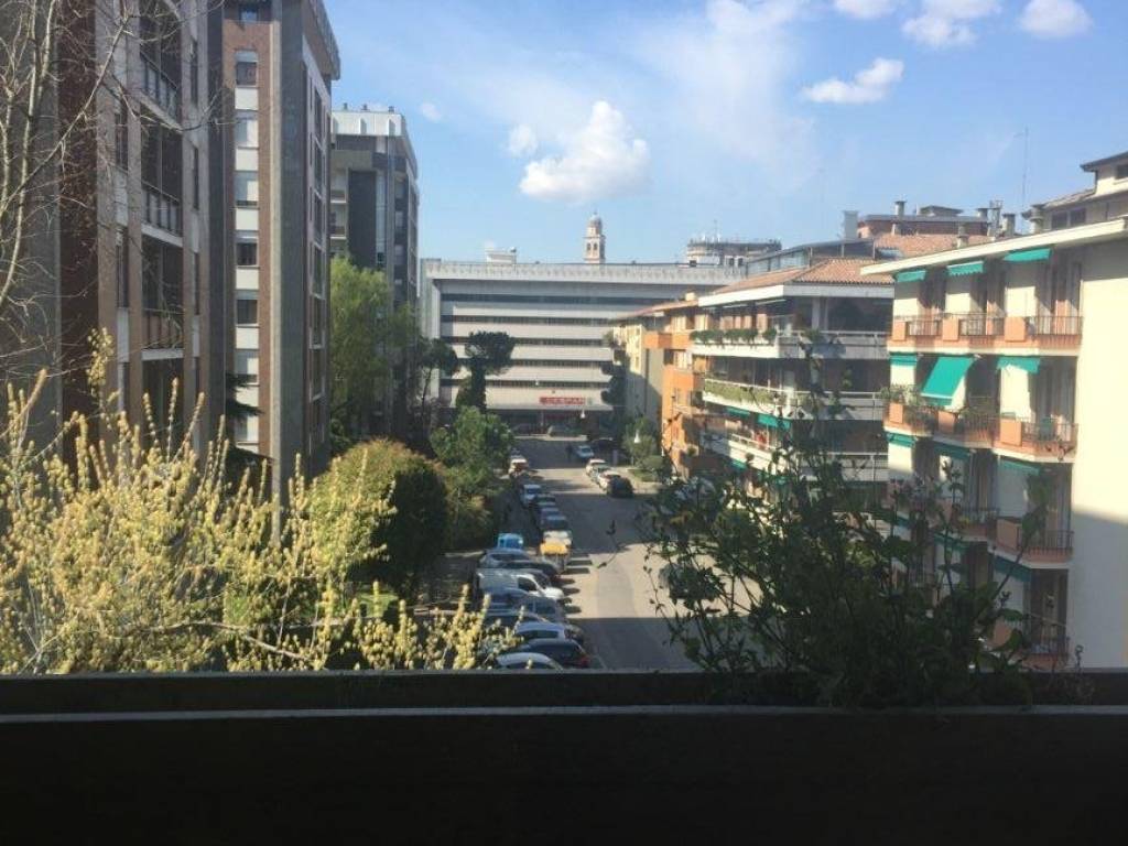 appartamento in vendita a Padova in zona Sant'Osvaldo / Santa Rita