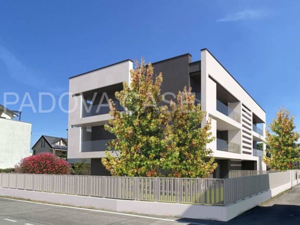 appartamento in vendita a Padova in zona Madonna Pellegrina