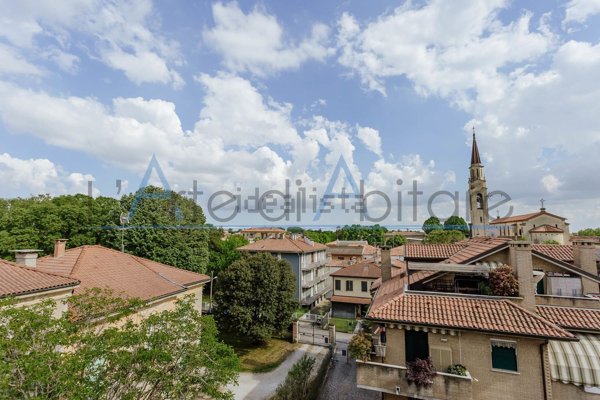 appartamento in vendita a Padova in zona Sant'Osvaldo / Santa Rita