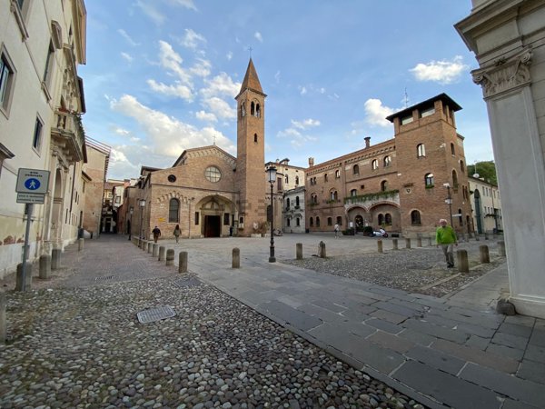 appartamento in vendita a Padova in zona Centro Storico