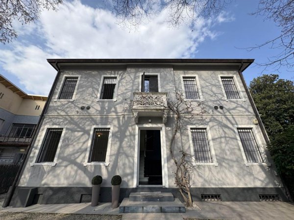 casa indipendente in vendita a Padova