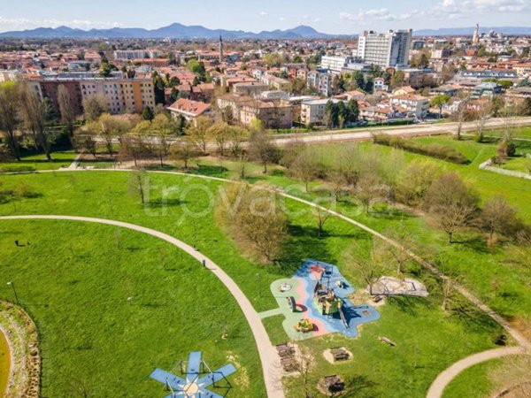 appartamento in vendita a Padova in zona Sant'Osvaldo / Santa Rita