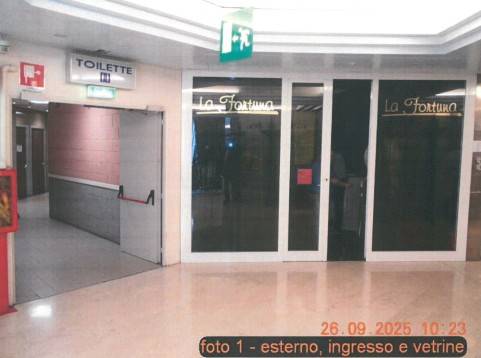 negozio in vendita a Padova in zona Stanga