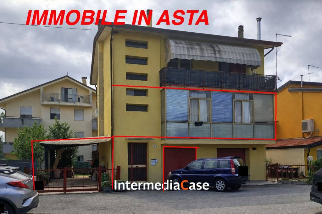 appartamento in vendita a Padova in zona Altichiero