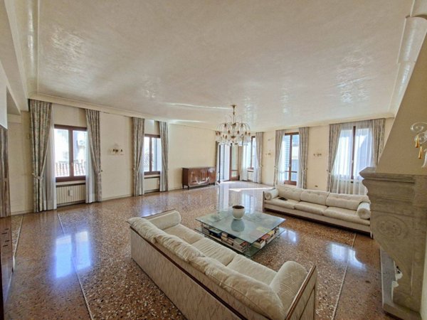 appartamento in vendita a Padova in zona Centro Storico