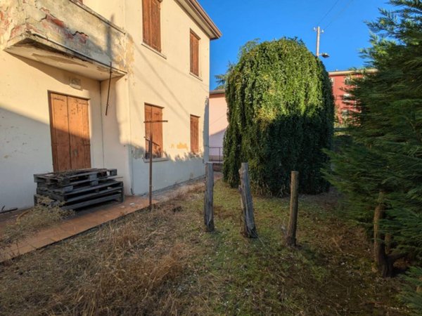casa indipendente in vendita a Padova in zona Arcella