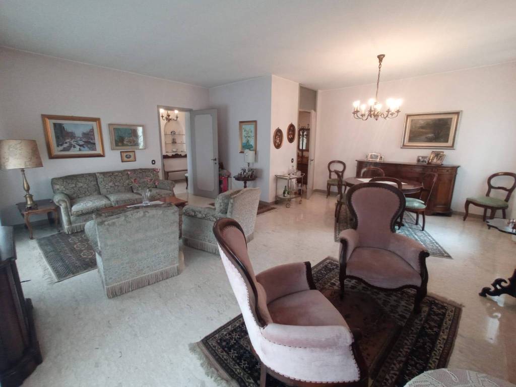 casa indipendente in vendita a Padova in zona Montà