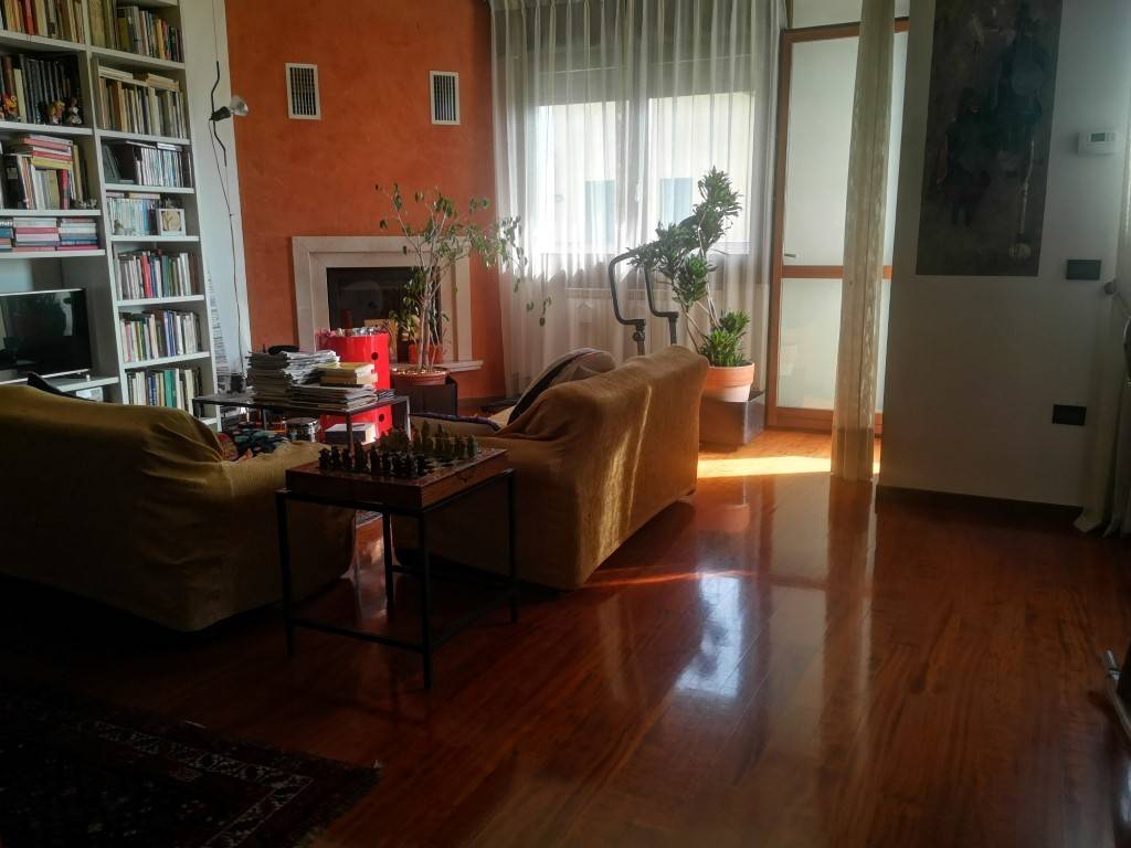 appartamento in vendita a Padova in zona Altichiero