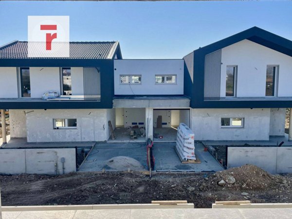 casa indipendente in vendita a Padova in zona Guizza