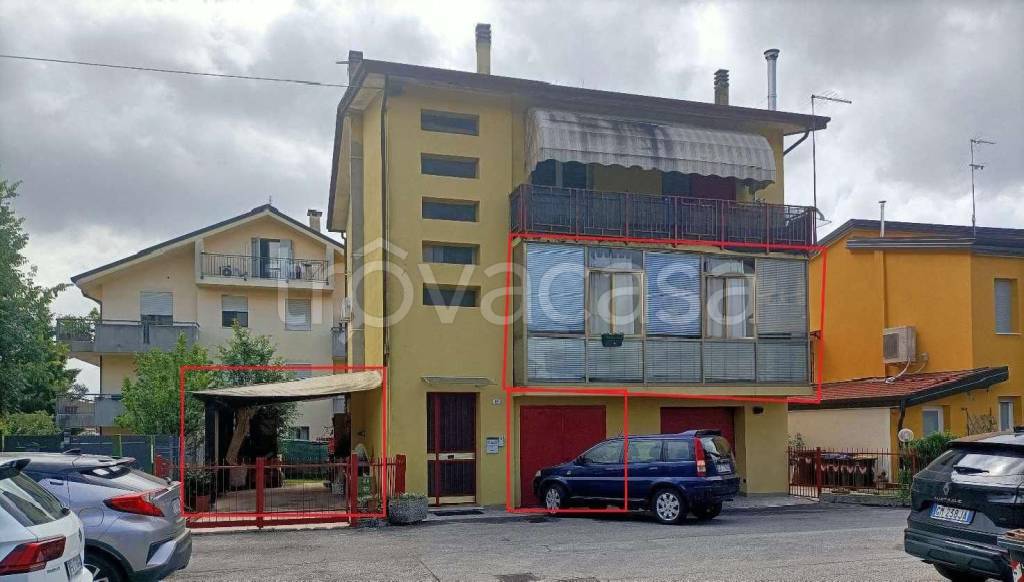 appartamento in vendita a Padova in zona Altichiero