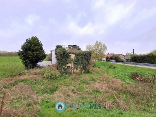 casa indipendente in vendita a Padova in zona Mandria
