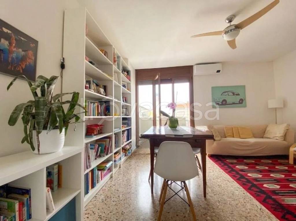 appartamento in vendita a Padova in zona Forcellini / Terranegra