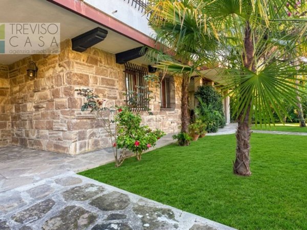 casa indipendente in vendita a Padova in zona San Bellino