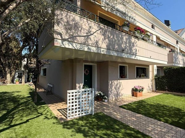 casa indipendente in vendita a Padova in zona Armistizio