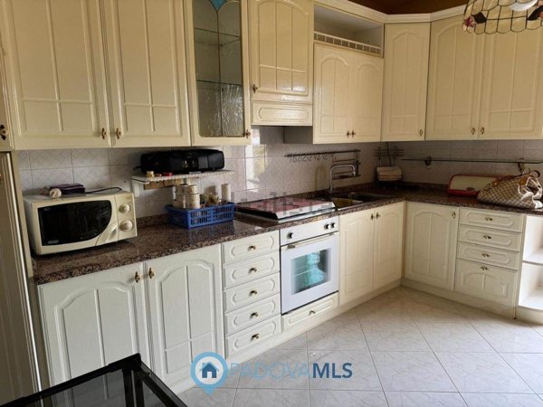 appartamento in vendita a Padova in zona Mortise