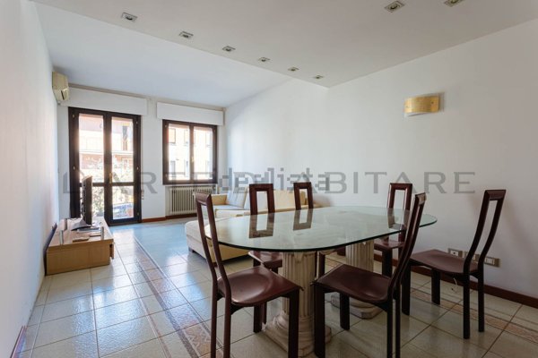 appartamento in vendita a Padova in zona Guizza