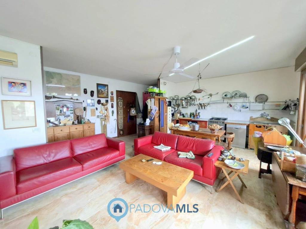 appartamento in vendita a Padova in zona Guizza