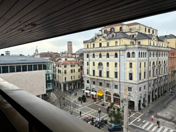 appartamento in vendita a Padova in zona Savonarola