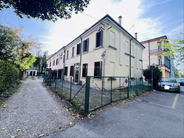 casa indipendente in vendita a Padova in zona Centro Storico