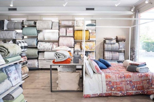 negozio in vendita a Padova in zona Arcella