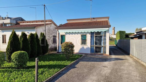 casa indipendente in vendita a Padova in zona Centro Storico